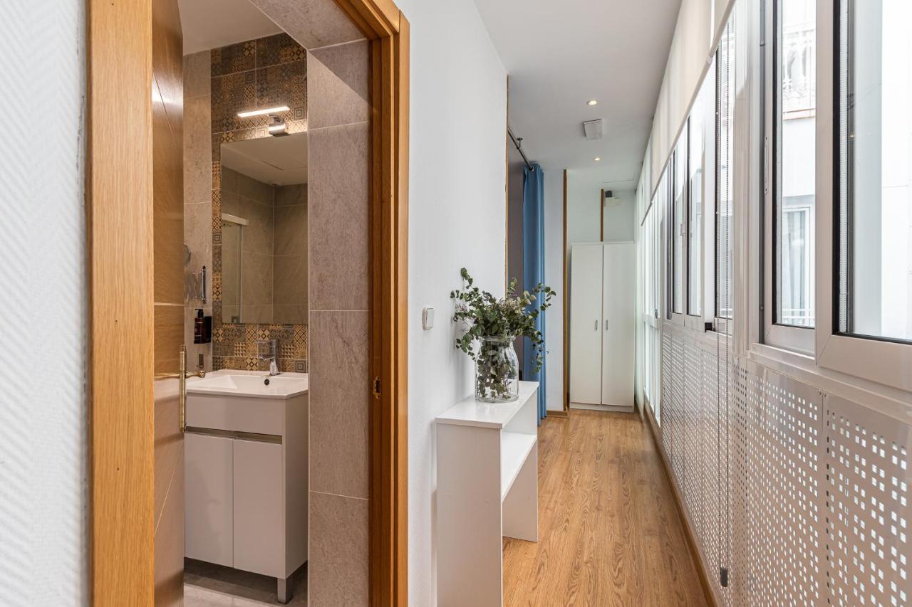 Waou Apartamentos En Sol Confort 3 Madrid Exterior photo